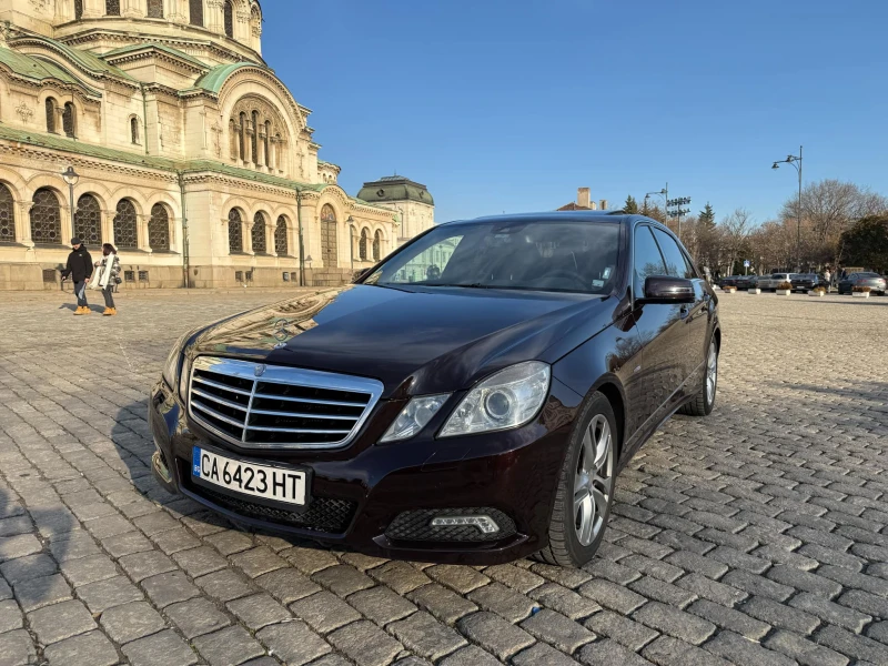 Mercedes-Benz E 250, снимка 1 - Автомобили и джипове - 48827708