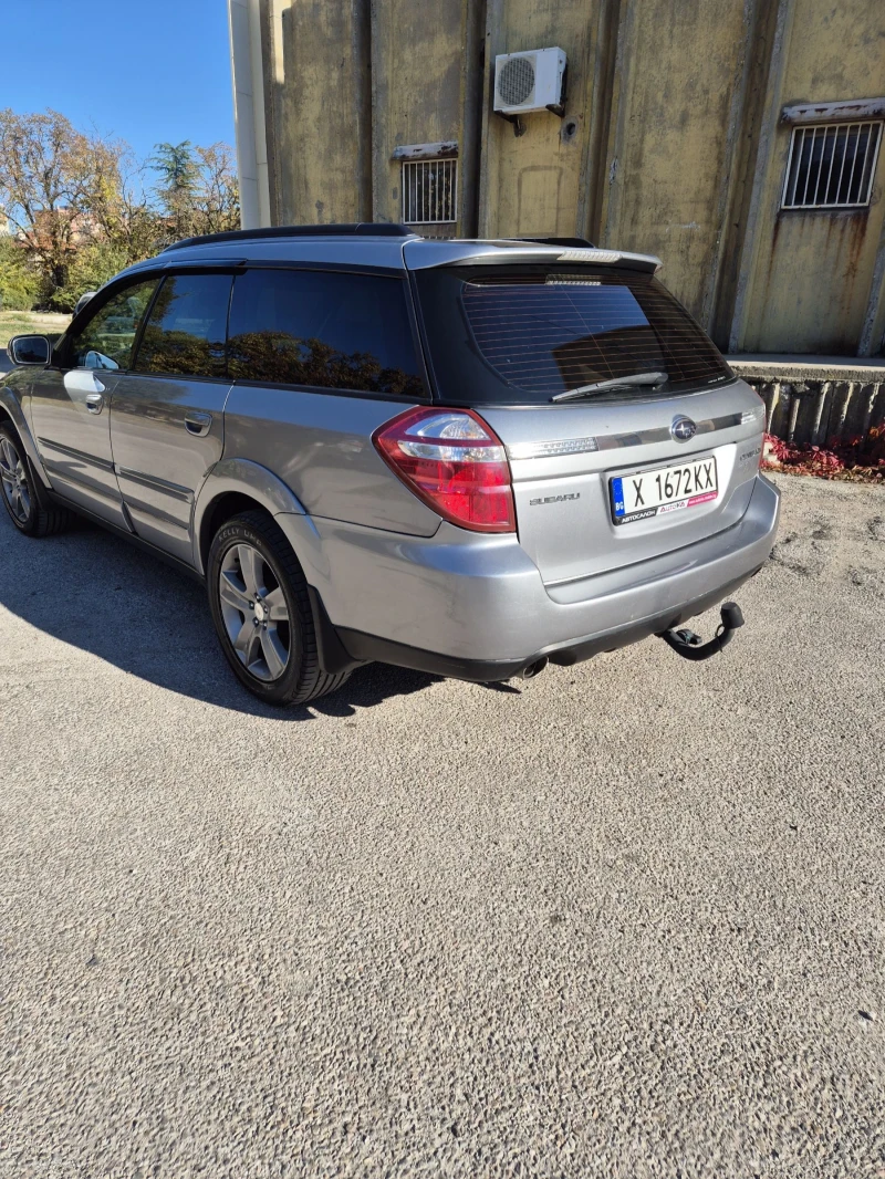 Subaru Outback 2.5 Italy, снимка 3 - Автомобили и джипове - 48896942