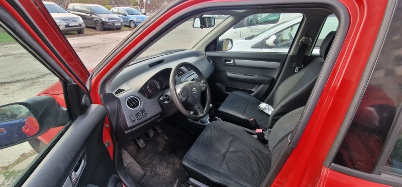 Suzuki Swift 1.3 -93к.с , снимка 4 - Автомобили и джипове - 49548116