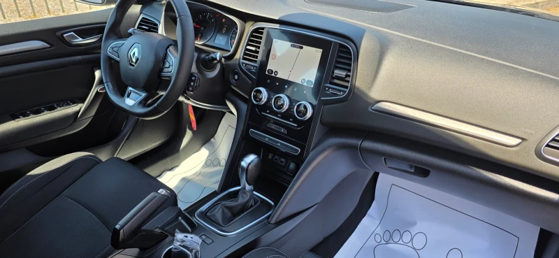 Renault Megane 1.5 DCI-Face-Lift-Automat-115hp, снимка 10 - Автомобили и джипове - 50936314