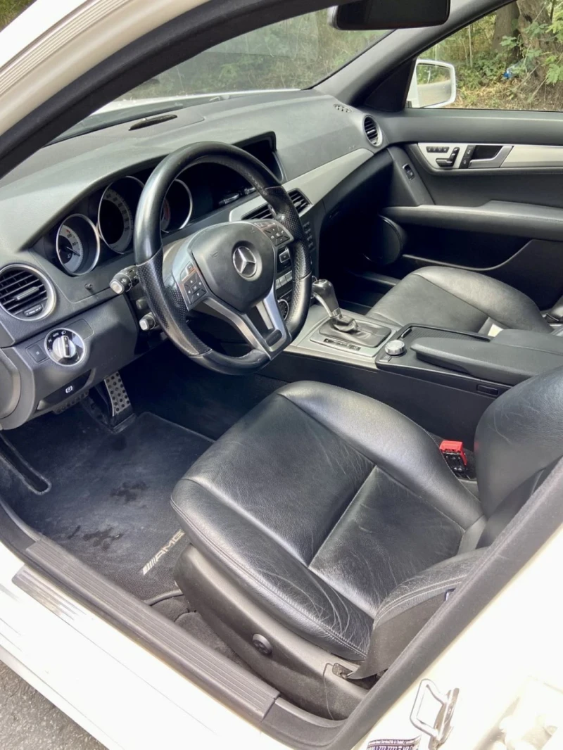 Mercedes-Benz C 250, снимка 7 - Автомобили и джипове - 52263893