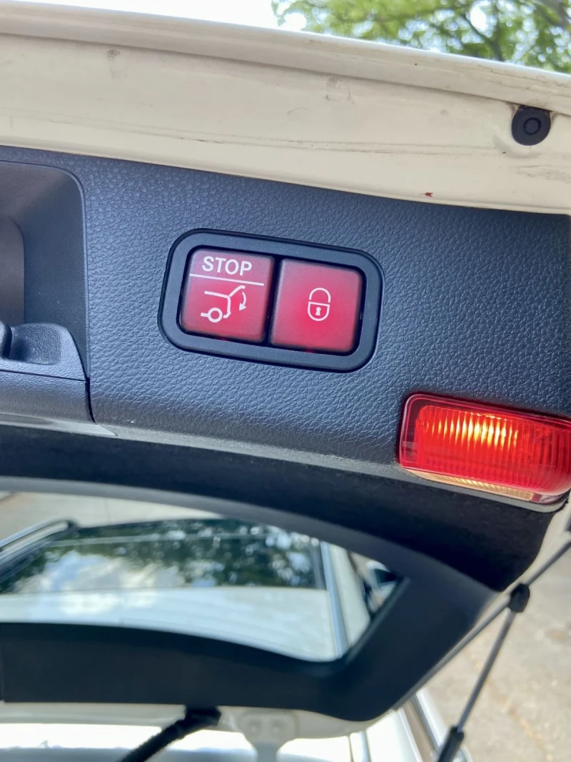 Mercedes-Benz C 250, снимка 10 - Автомобили и джипове - 52263893