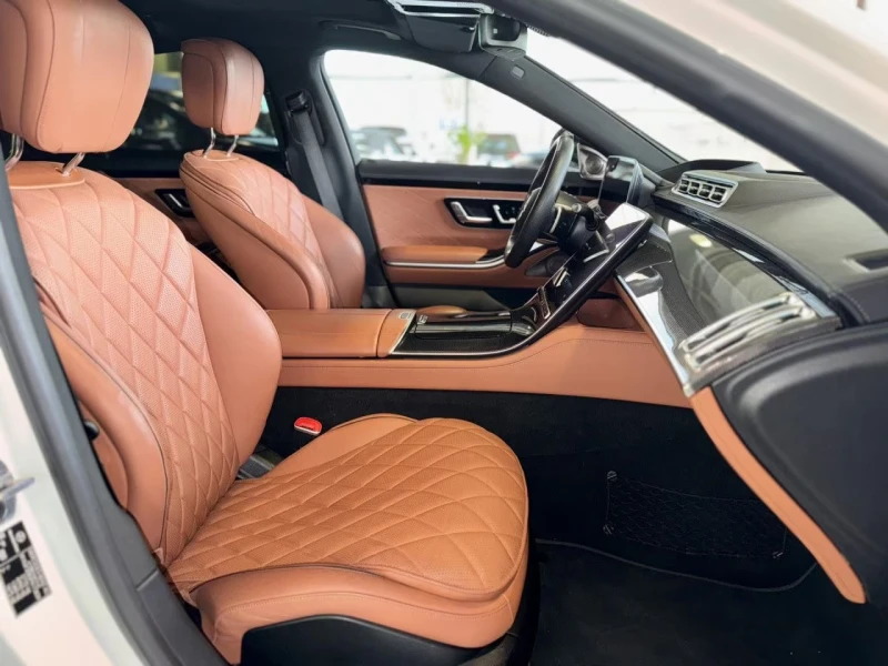 Mercedes-Benz S 400 d/4MATIC/330HP/PANO/MEM/BURM-H.END/HUD/360CAM/472f, снимка 13 - Автомобили и джипове - 51137911