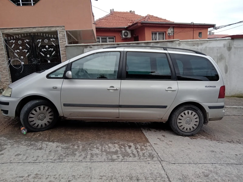 VW Sharan, снимка 2 - Автомобили и джипове - 52845505