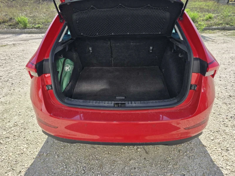 Skoda Scala, снимка 4 - Автомобили и джипове - 52335559