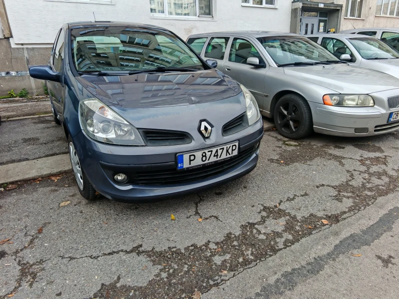 Renault Clio Бензин Газ, снимка 2 - Автомобили и джипове - 52390376