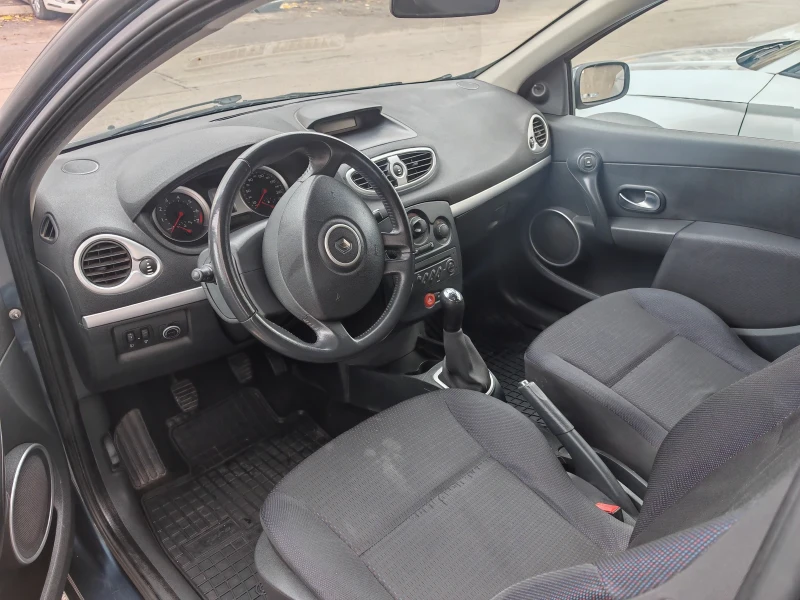 Renault Clio Бензин Газ, снимка 5 - Автомобили и джипове - 52390376