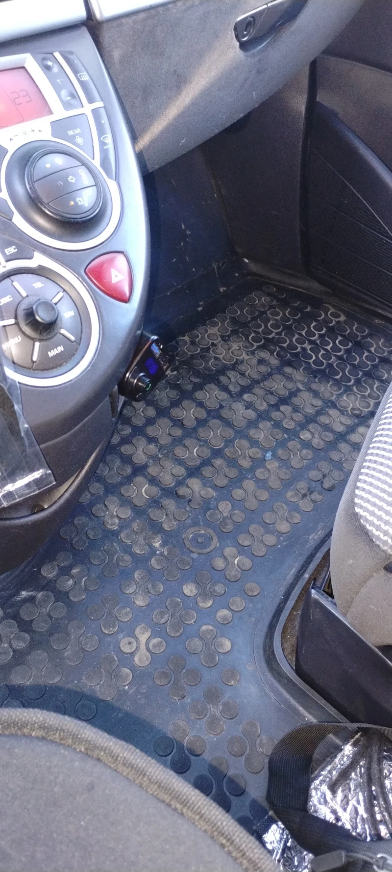 Peugeot 807 2.0 hdi, снимка 13 - Автомобили и джипове - 52836684