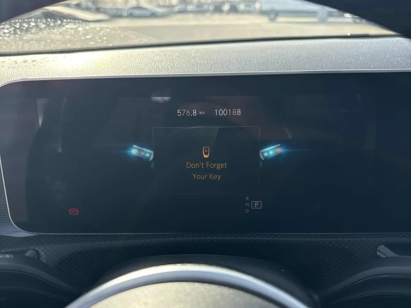 Mercedes-Benz A 220 * CARFAX* , снимка 7 - Автомобили и джипове - 53493155