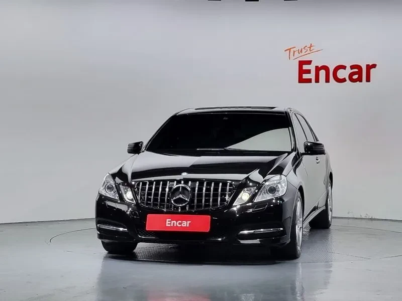 Mercedes-Benz E 220 CDI Avantgarde - изображение 3