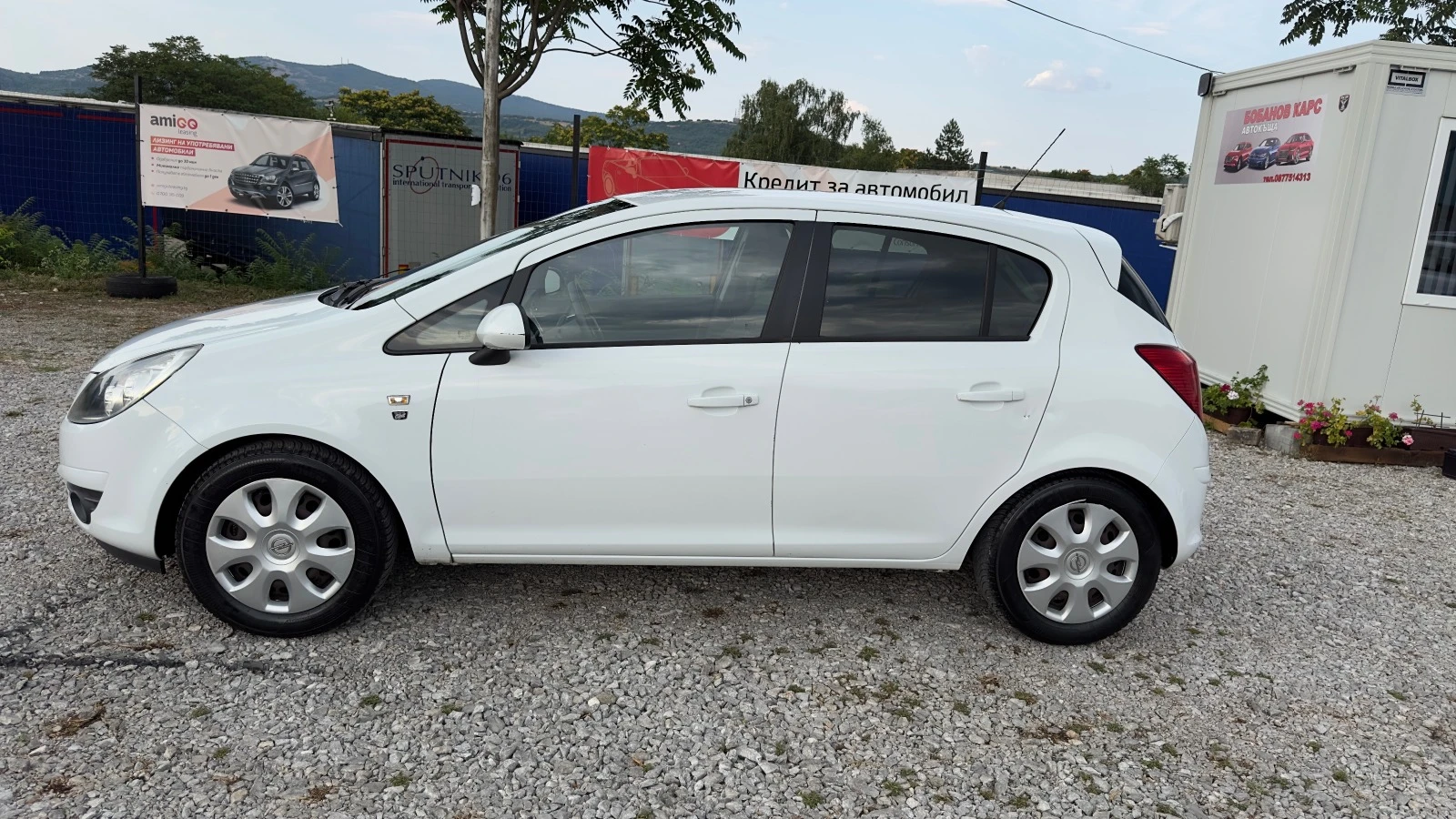 Opel Corsa 1.2i 85kc-euro 5 Италия-климатик - изображение 7