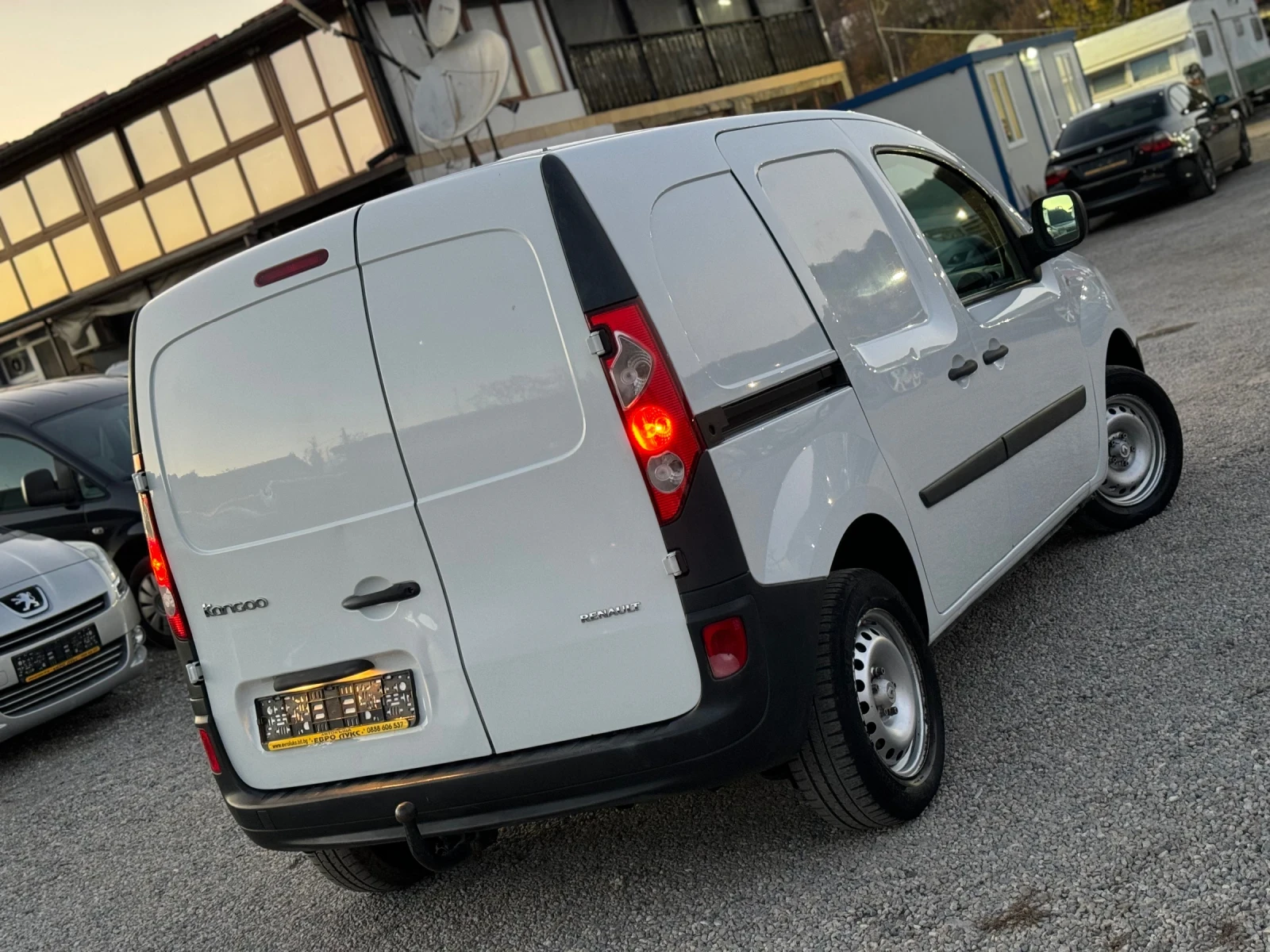 Renault Kangoo 1.5DCI 80кс ТОВАРНО - изображение 6