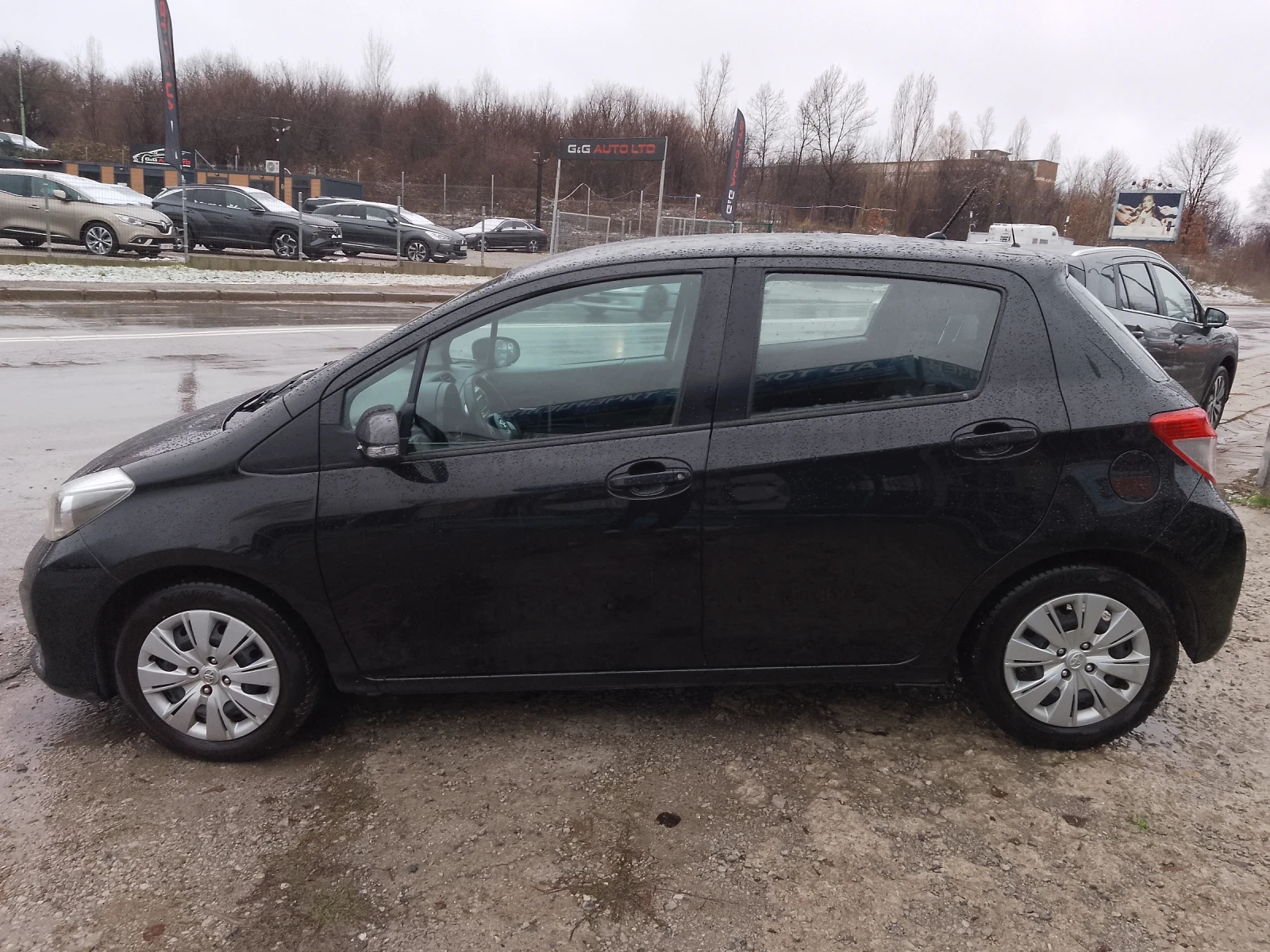 Toyota Yaris 1.0 VVTI/125x.km. - изображение 8