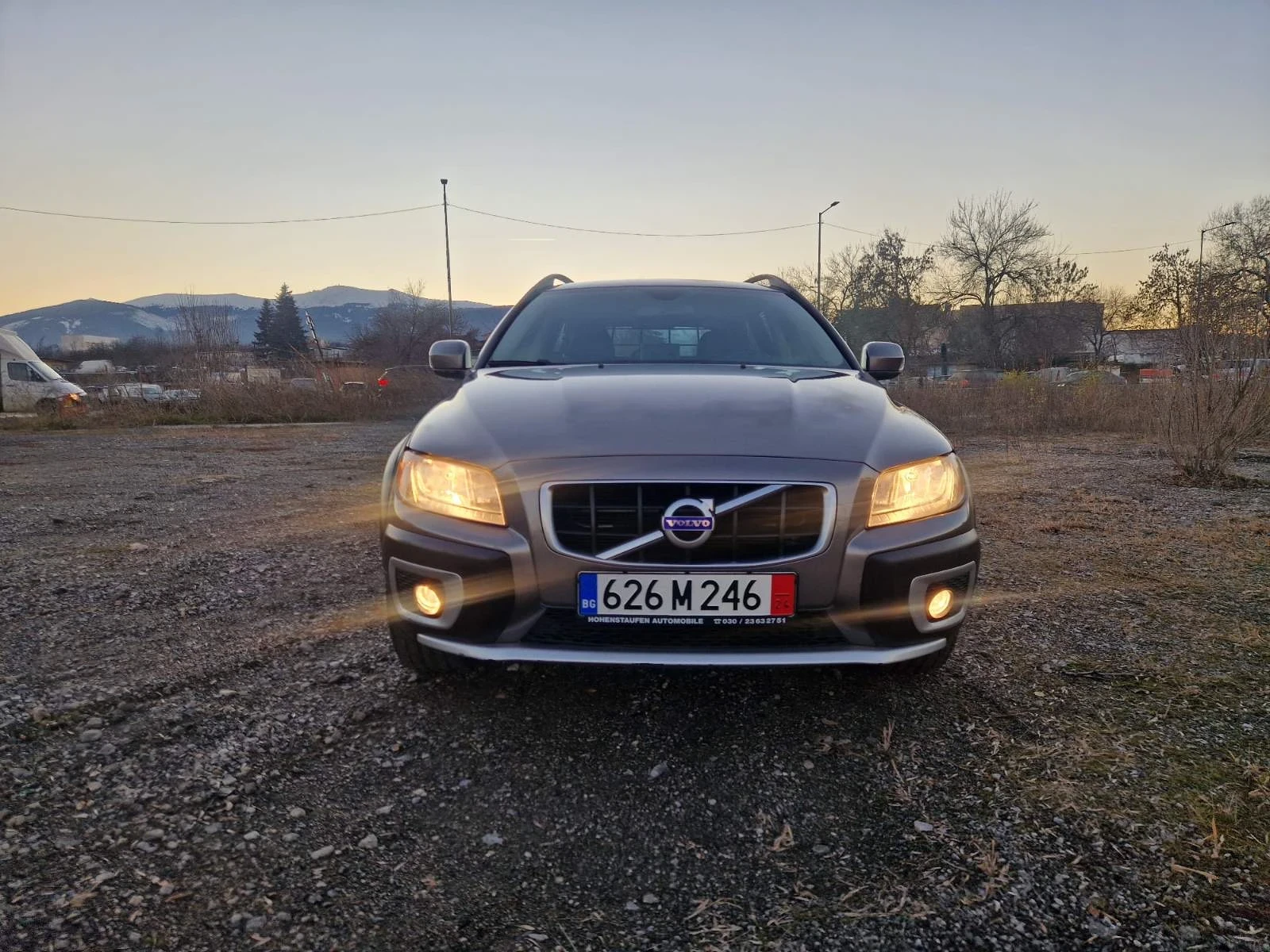 Volvo Xc70 2.4 D5 / 4x4 / SPORT - изображение 3