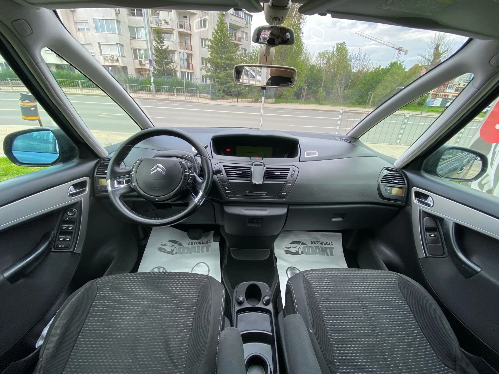 Citroen C4 Picasso 1.6HDi/AVTOMAT - изображение 8