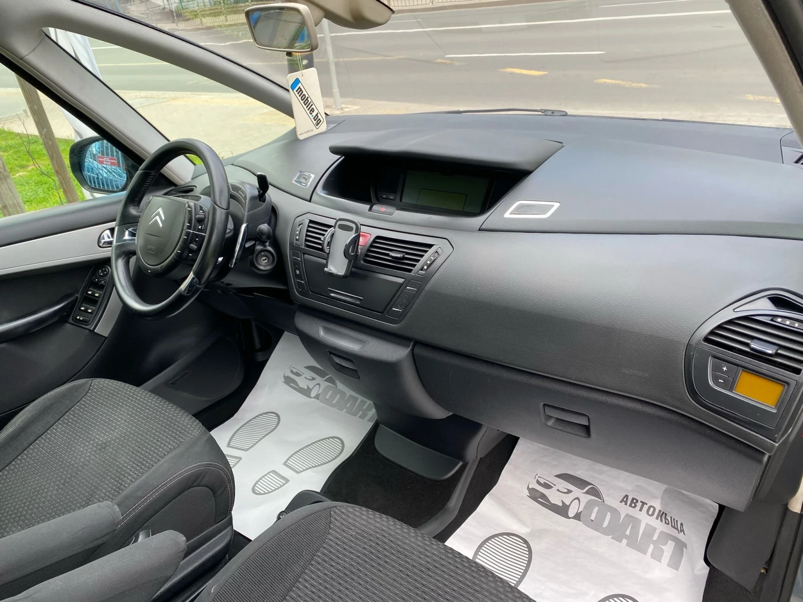 Citroen C4 Picasso 1.6HDi/AVTOMAT - изображение 9