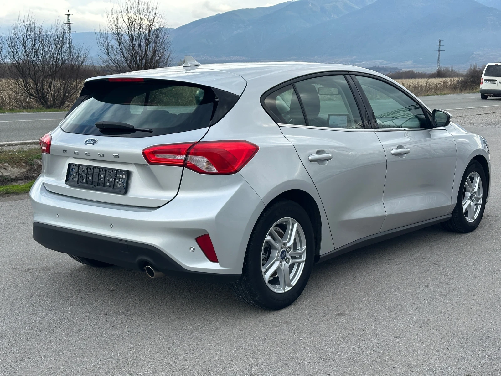 Ford Focus 1.5 Titanium | Mobile.bg   3