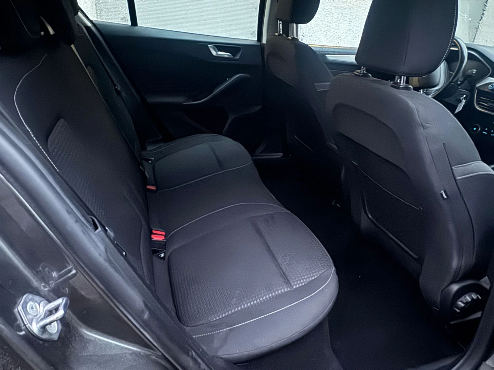 Ford Focus 1.5 Titanium | Mobile.bg � ����������� 3