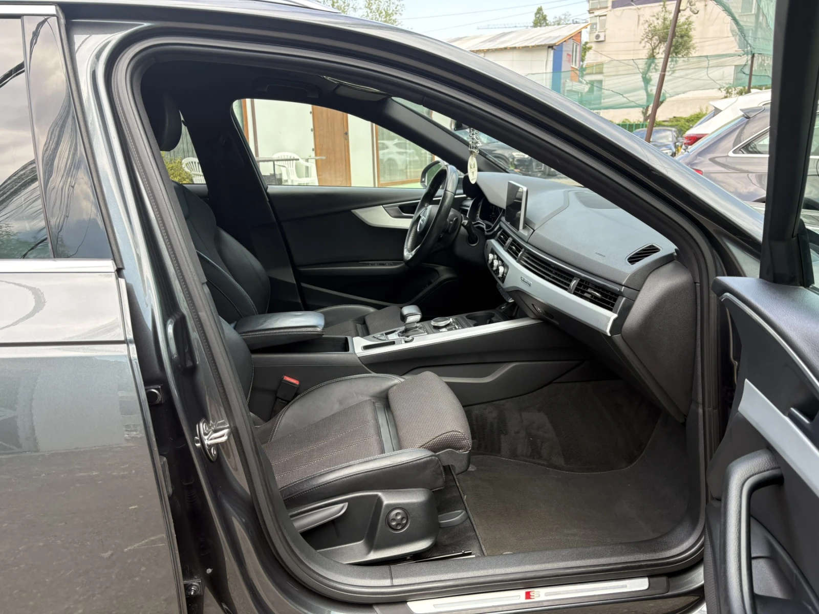 Audi A4 2.0TDI= DIGITAL COCKPIT= DISTRONIC= QUATTRO=  | Mobile.bg   11