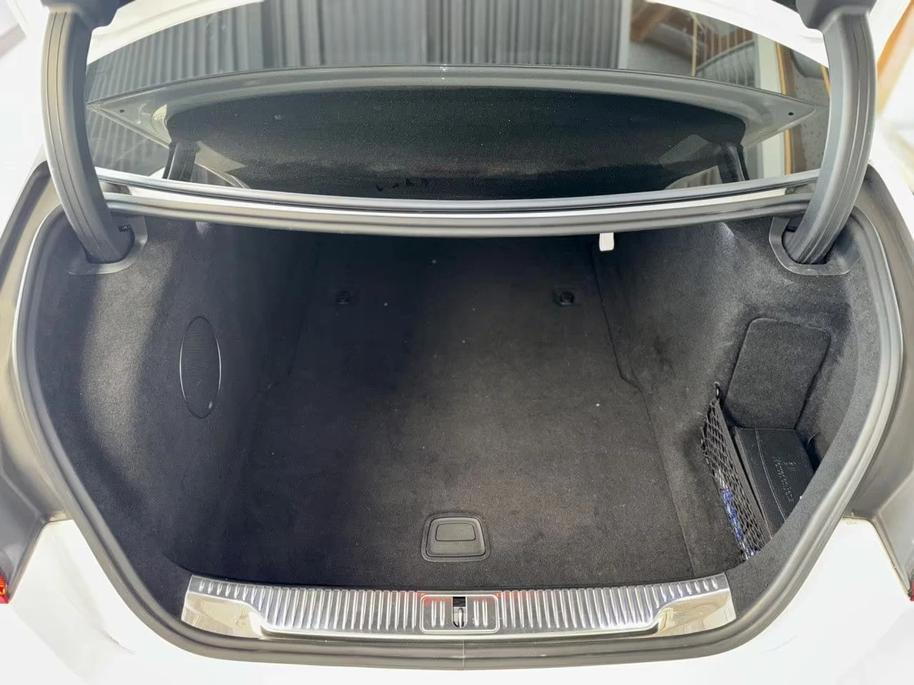Mercedes-Benz S 400 d/4MATIC/330HP/PANO/MEM/BURM-H.END/HUD/360CAM/472f - изображение 6