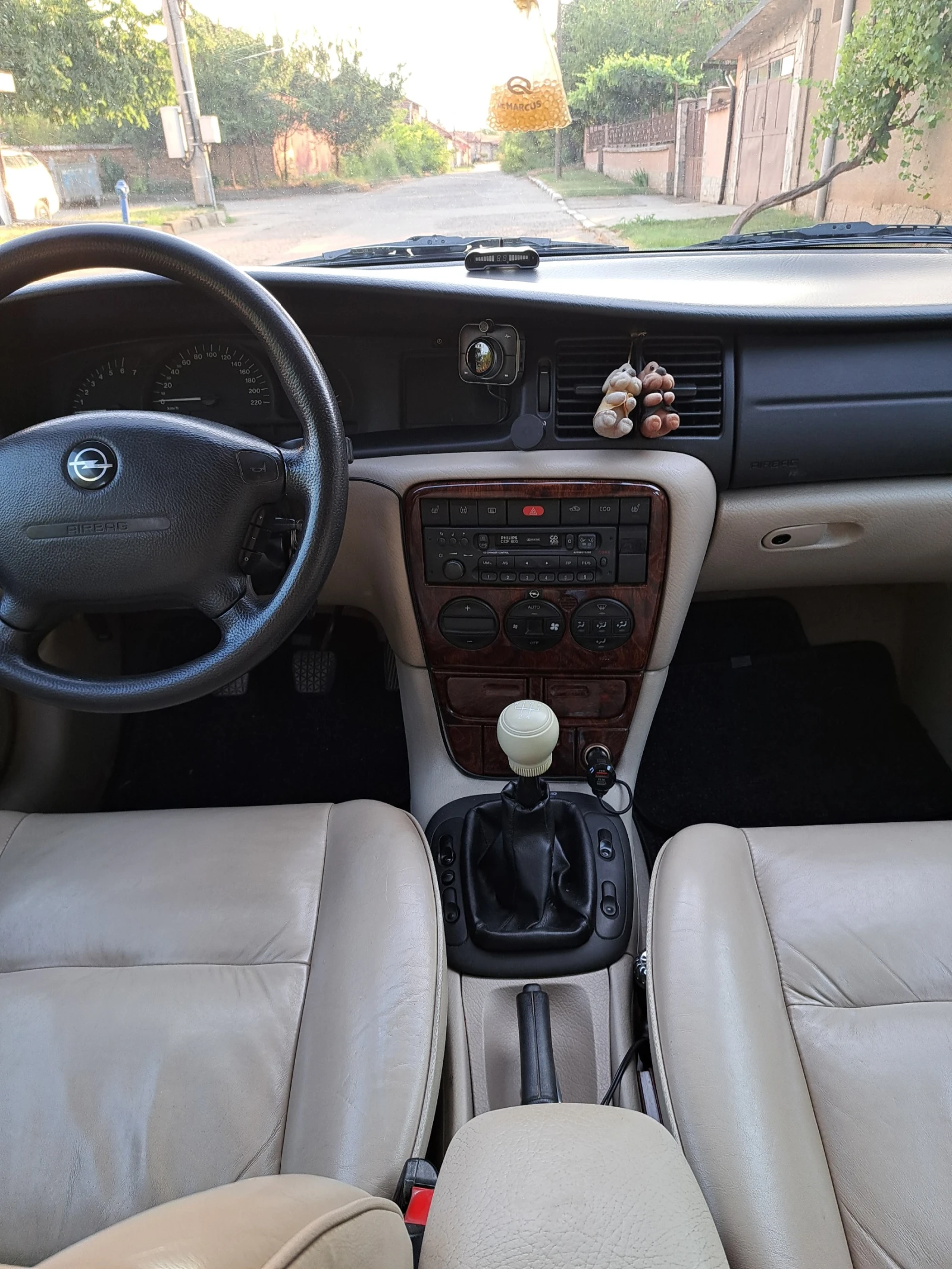 Opel Vectra  - изображение 8
