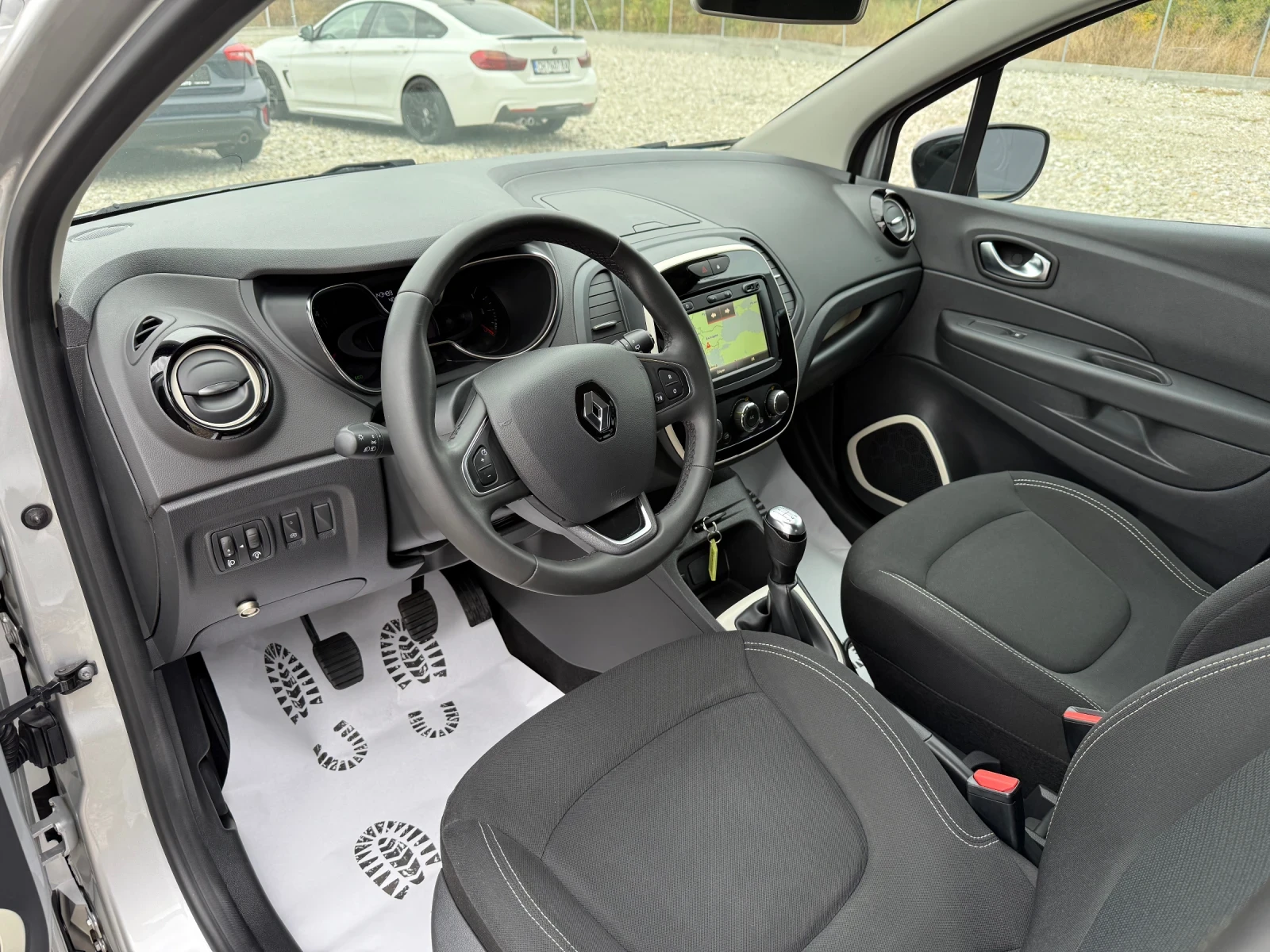 Renault Captur 1.5DCI FACELIFT - изображение 8