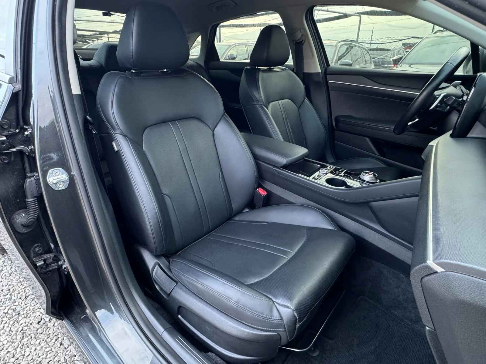 Kia K5 2.0i ! LPG ! Premium ! - изображение 10