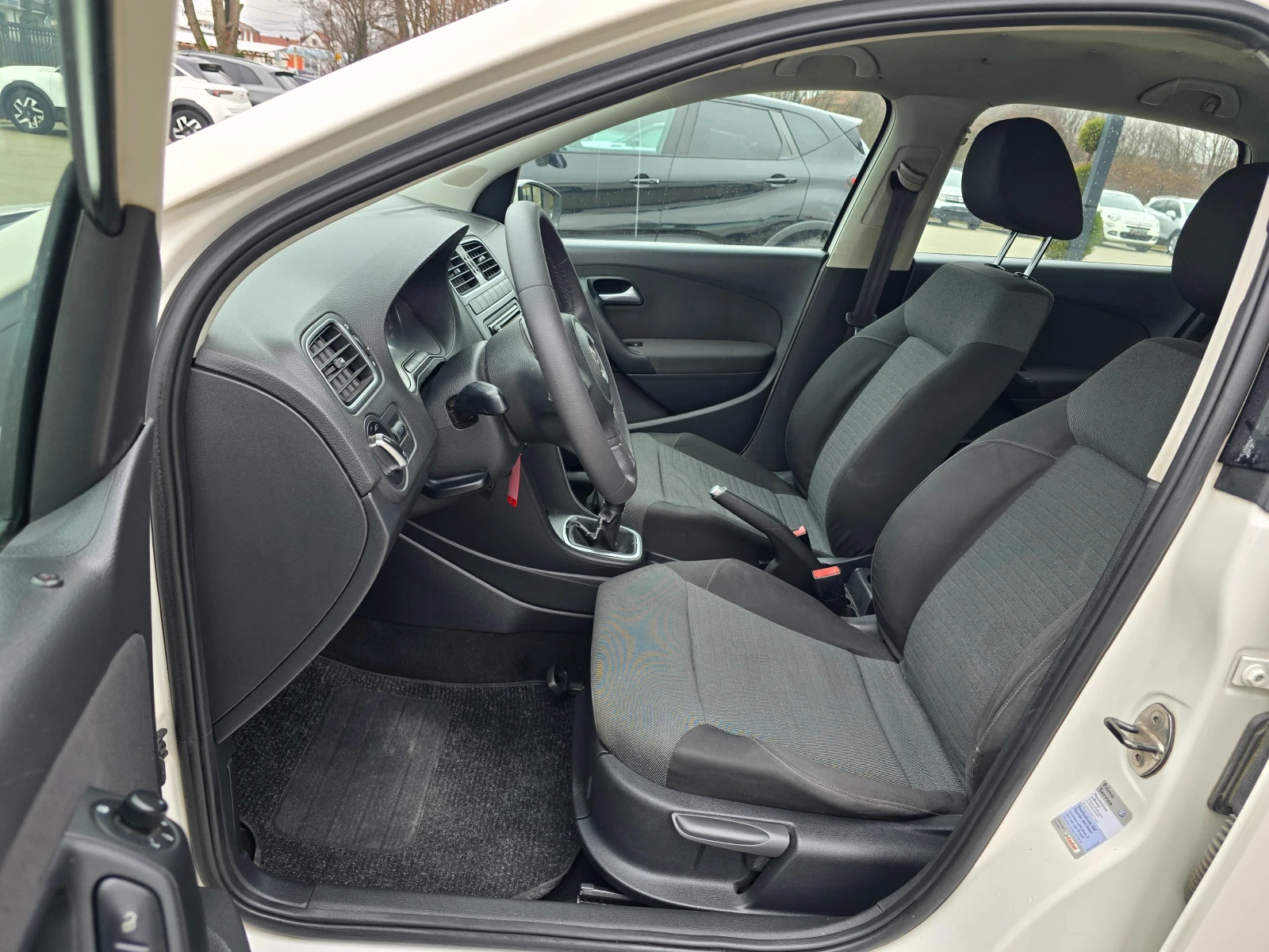 VW Polo 1.2 Бензин, 70к.с., 2010г. - изображение 8