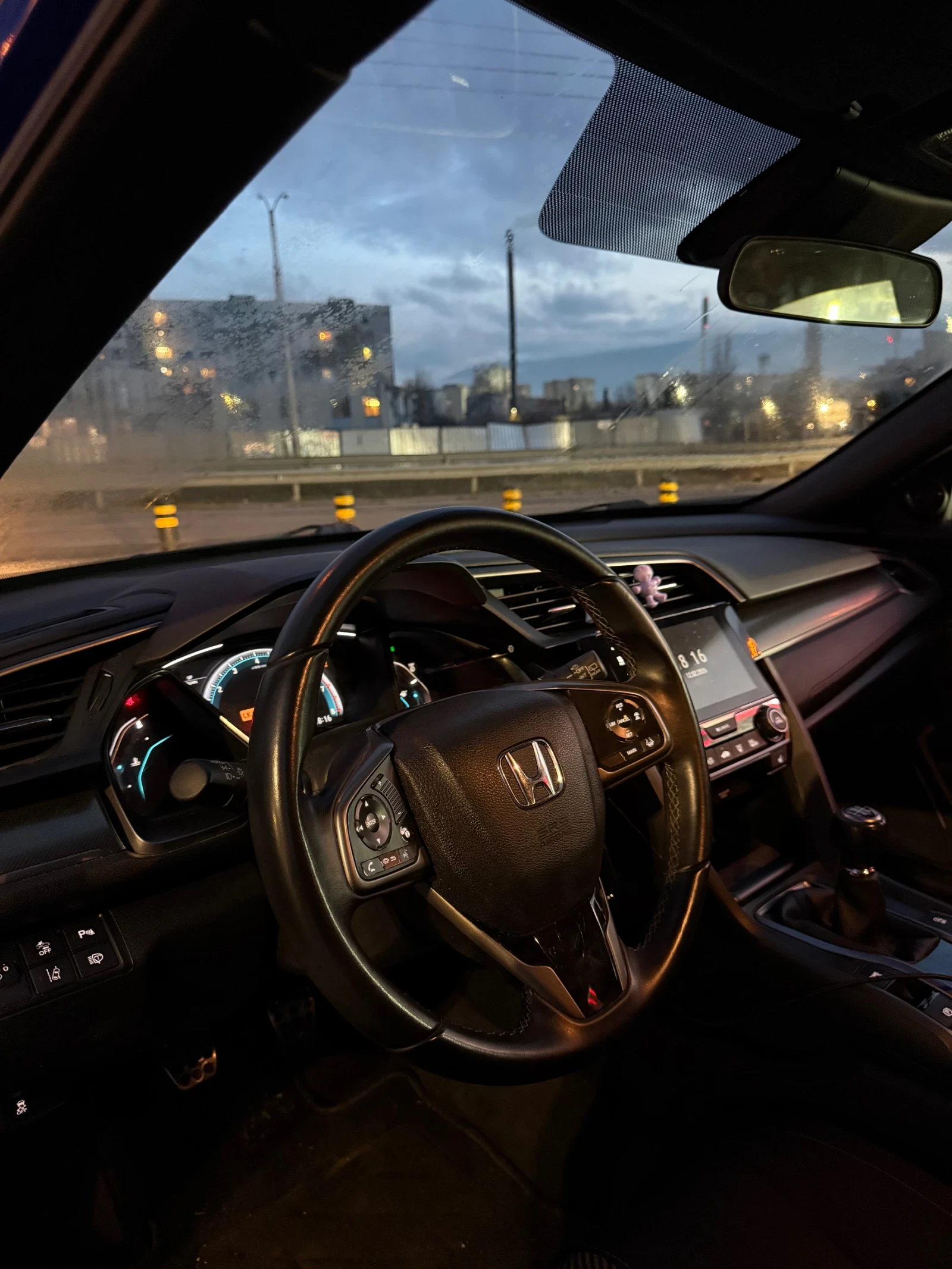 Honda Civic  - изображение 10