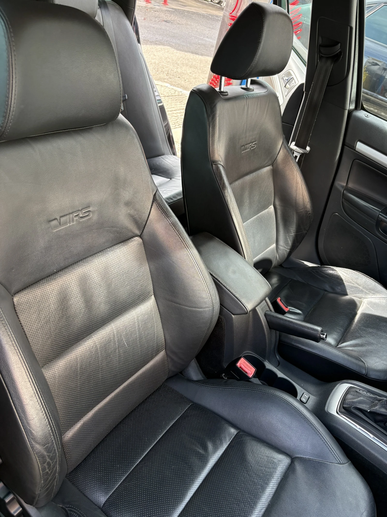 Skoda Octavia Vrs 2.0 TFSI - изображение 9