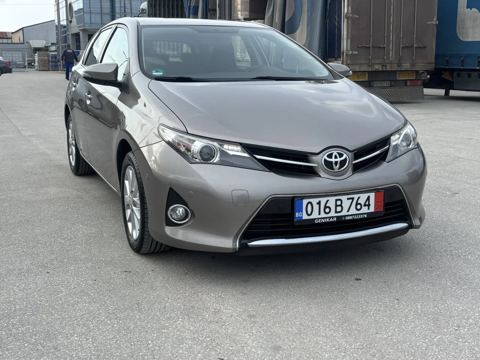 Toyota Auris 1.6 БЕНЗИН  EURO5