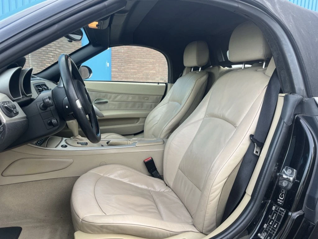 BMW Z4 2.5i, снимка 11 - Автомобили и джипове - 53987501