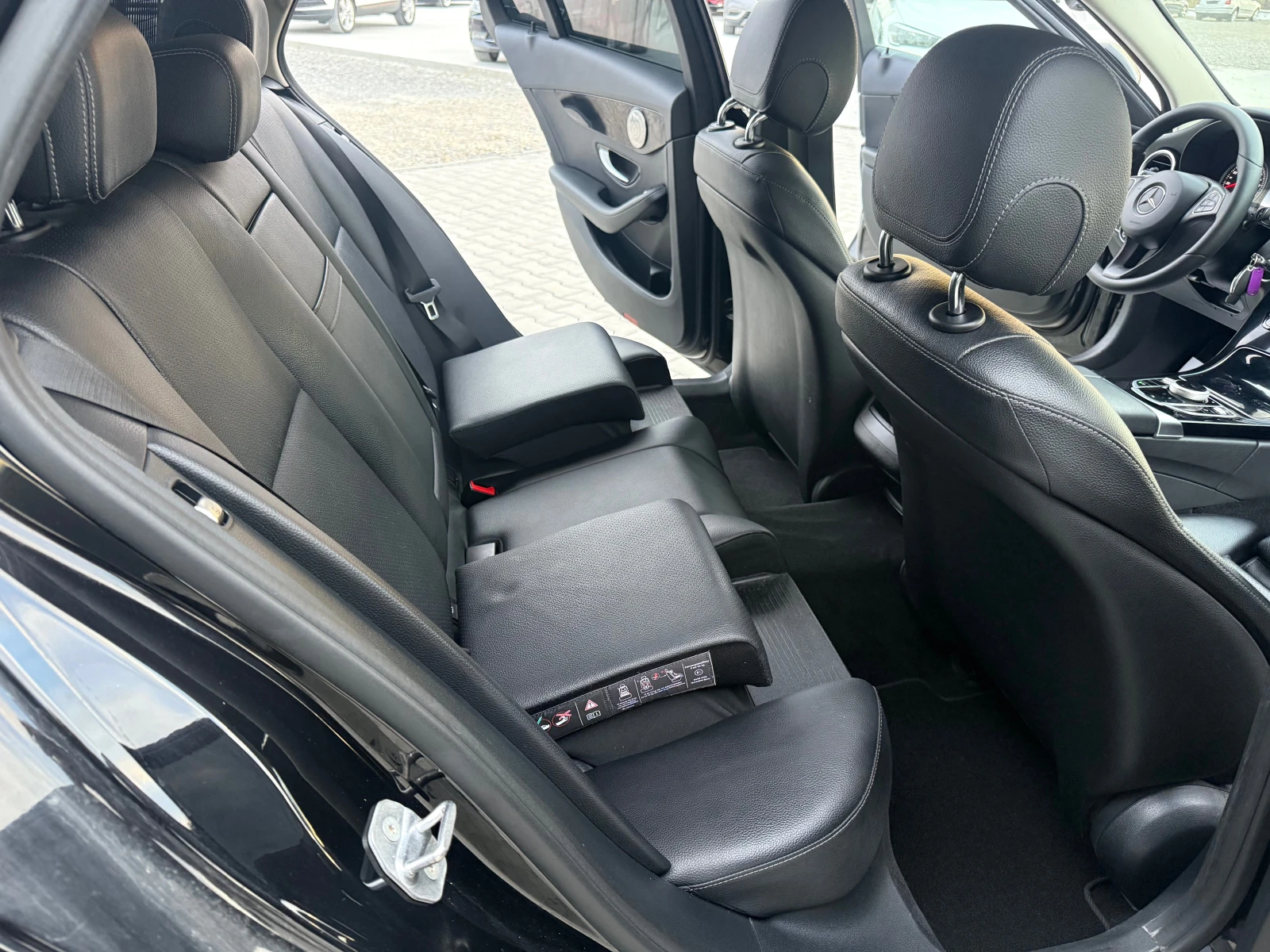 Mercedes-Benz C 220 2.2cdi 170 ks Собствен лизинг !!!, снимка 15 - Автомобили и джипове - 53988939