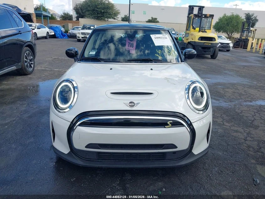 Mini Cooper Hardtop SE FWD, снимка 12 - Автомобили и джипове - 54245314