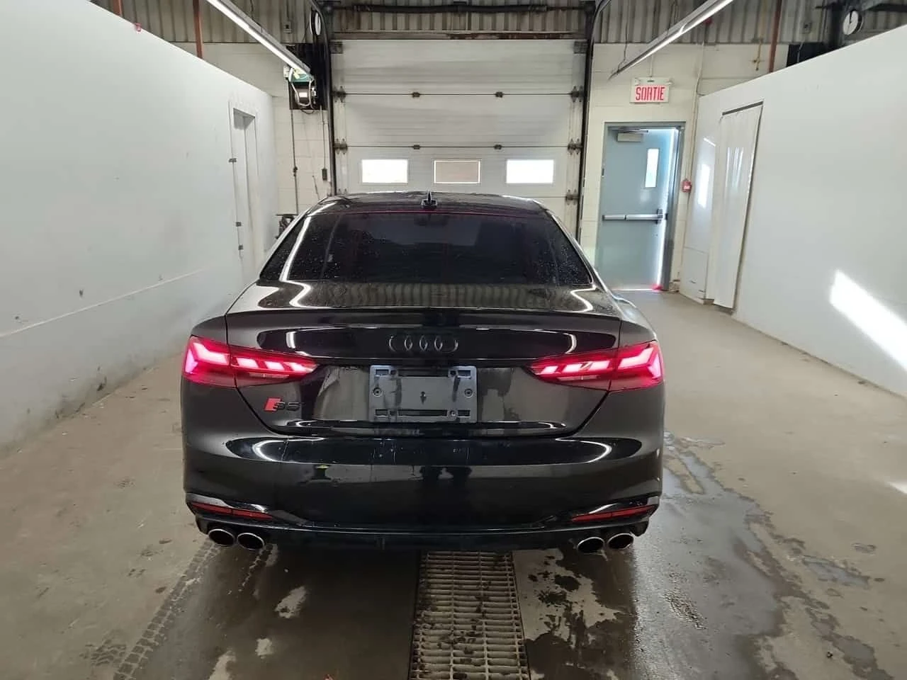 Audi S5  COUPE | PROGRESSIV | DISTRONIC | 360 | RED INT , снимка 6 - Автомобили и джипове - 54332523