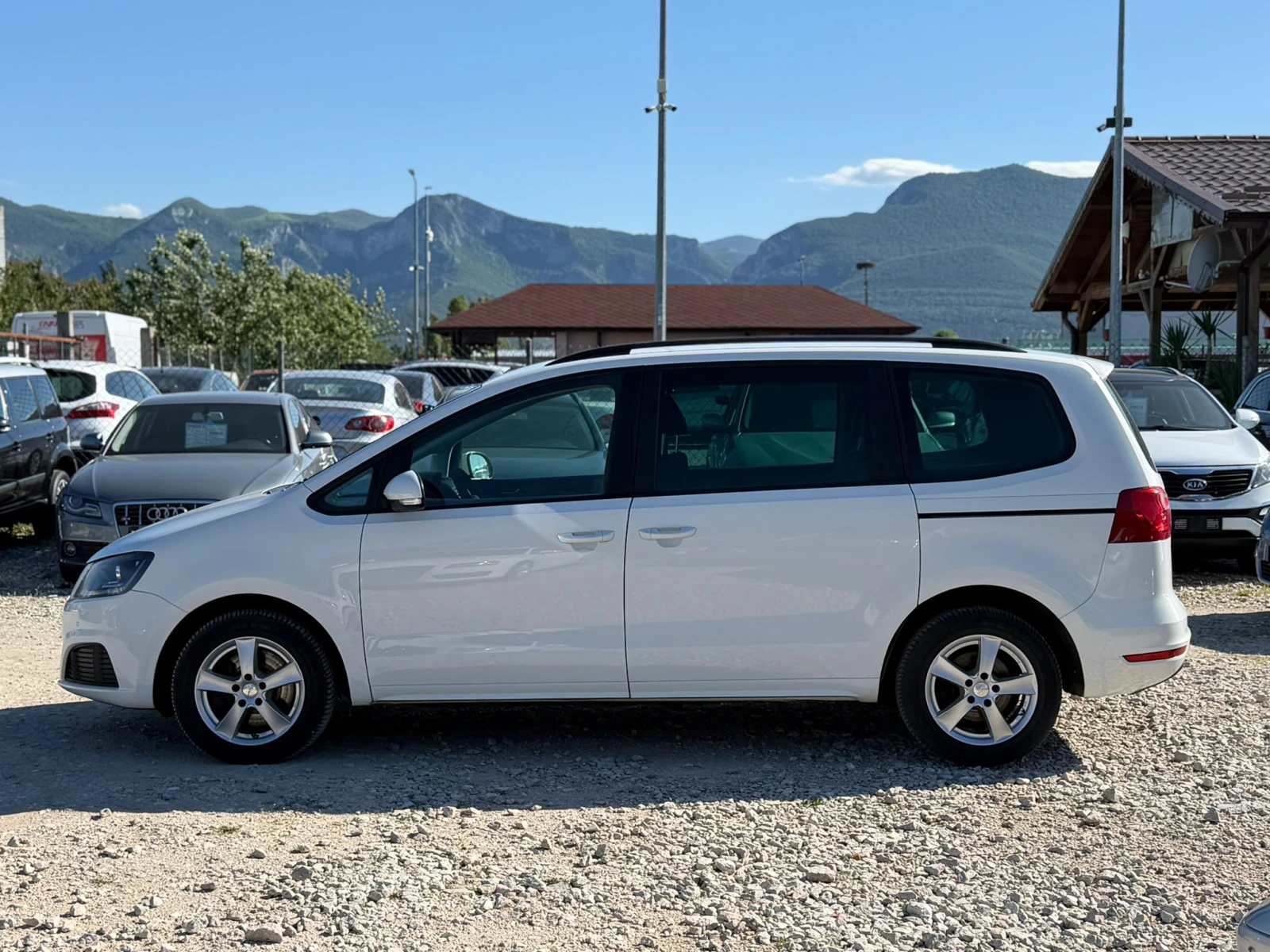 Seat Alhambra 2.0 дизел, снимка 7 - Автомобили и джипове - 54707688