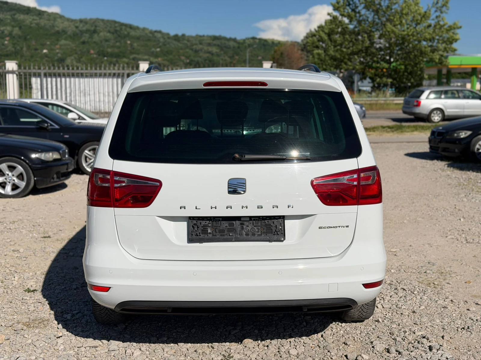 Seat Alhambra 2.0 дизел, снимка 6 - Автомобили и джипове - 54707688