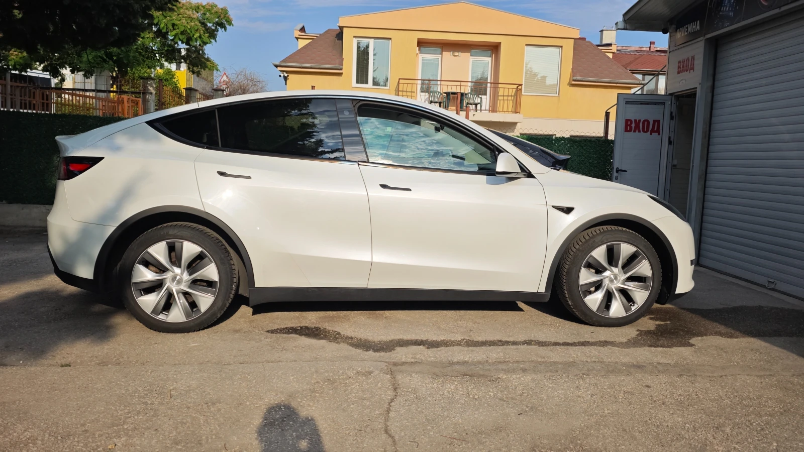 Tesla Model Y LR AWD 86% SOH, снимка 6 - Автомобили и джипове - 54712804
