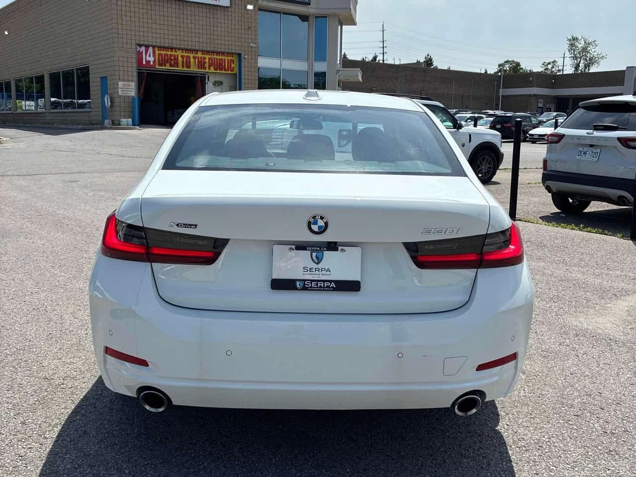 BMW 330 i xDrive/ПОДГРЕВИ/ШИБИДАХ/АВТОФИНАНСИРАНЕ, снимка 5 - Автомобили и джипове - 55183657