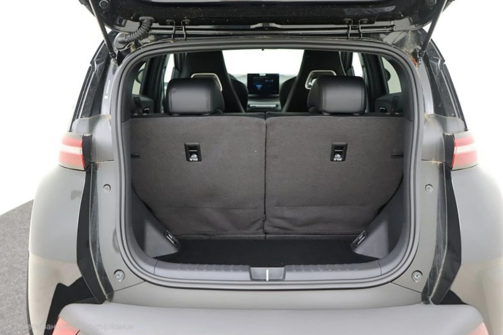 BYD Dolphin Surf Comfort 43, 2 kWh, снимка 9 - Автомобили и джипове - 55186617