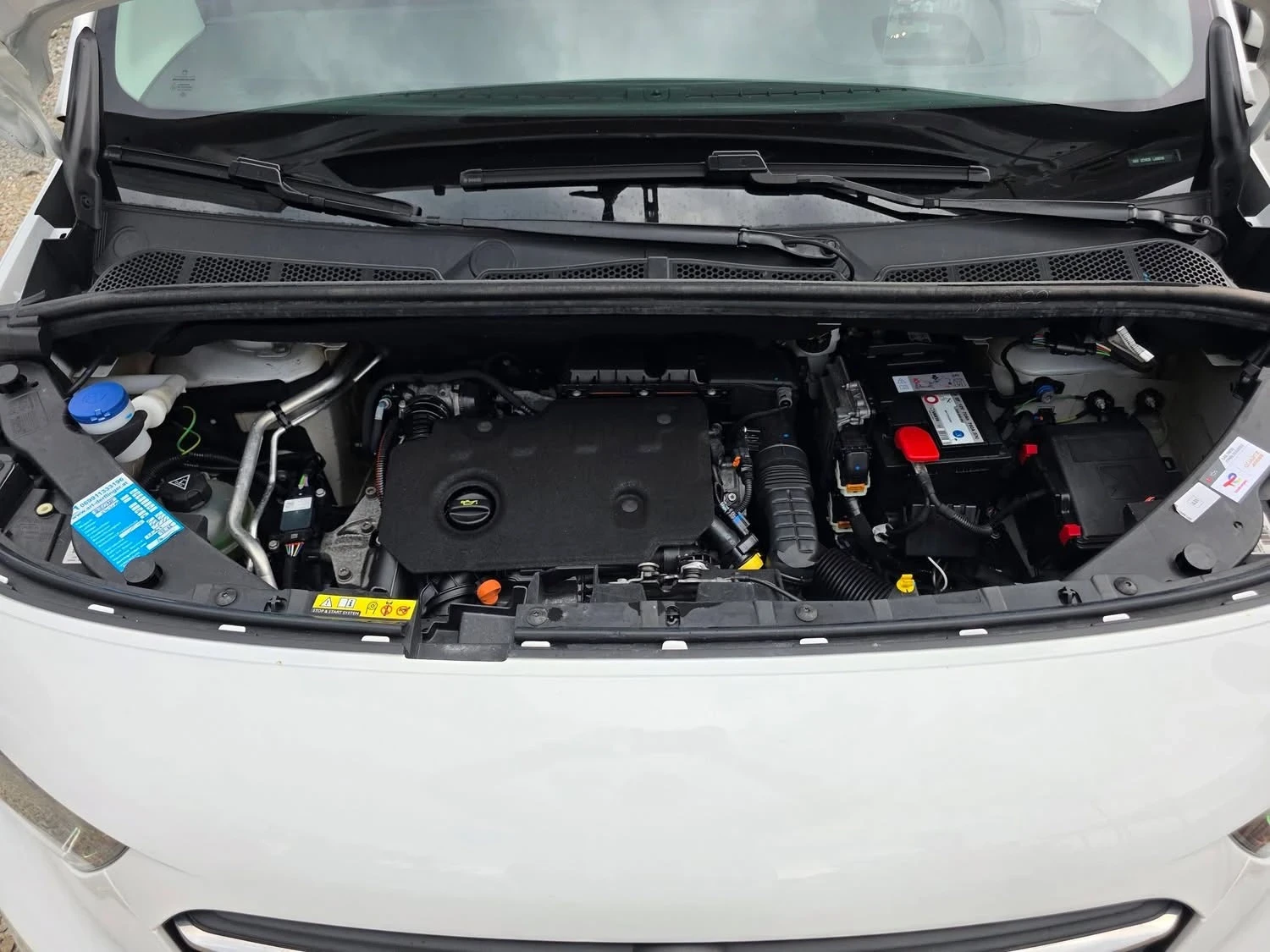Opel Combo 1.5TDCI 130K.C. / 7 МЕСТА / НАВИ / КАР-ПЛЕЙ / , снимка 17 - Автомобили и джипове - 55215618