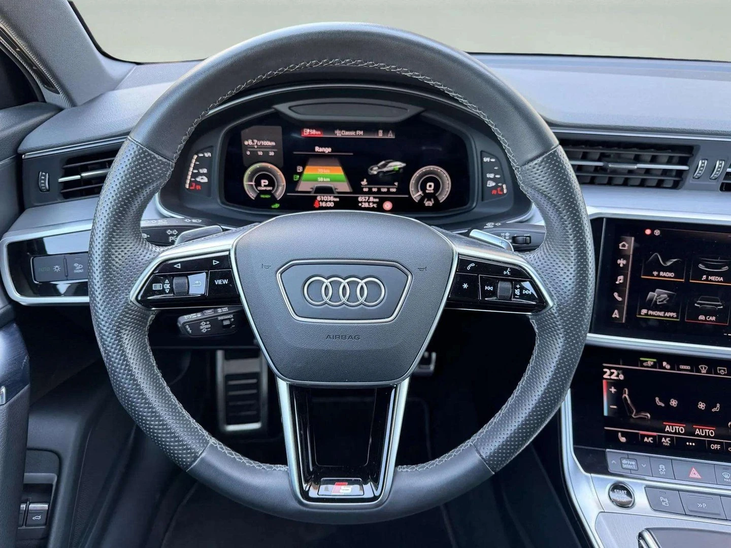 Audi A6, снимка 14 - Автомобили и джипове - 55783615