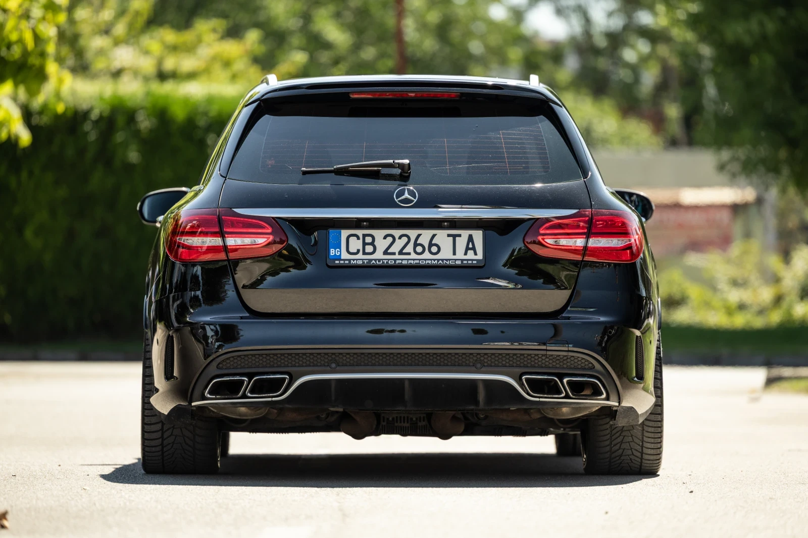 Mercedes-Benz C 63 AMG, снимка 3 - Автомобили и джипове - 55879611