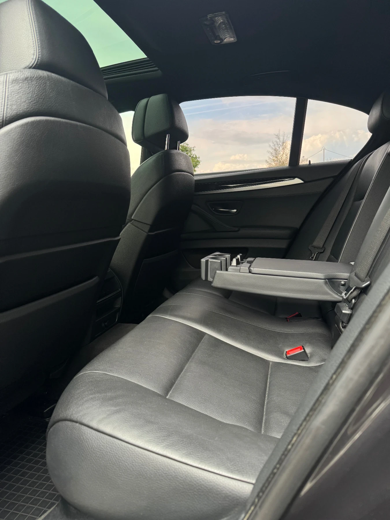 BMW 525 * 3.0d* 204к.с* N57 (M-pack), снимка 11 - Автомобили и джипове - 55836374