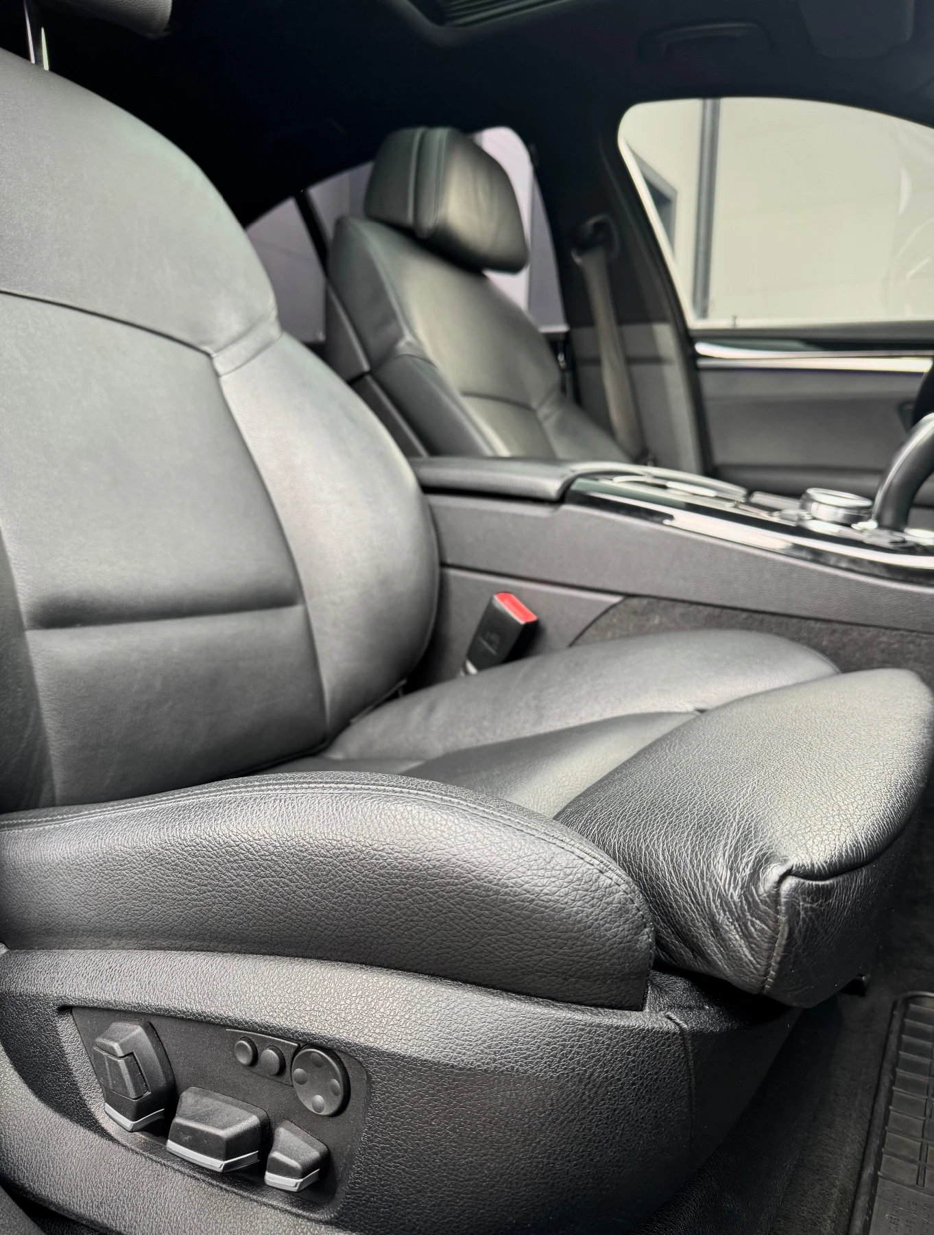 BMW 525 * 3.0d* 204к.с* N57 (M-pack), снимка 15 - Автомобили и джипове - 55836374