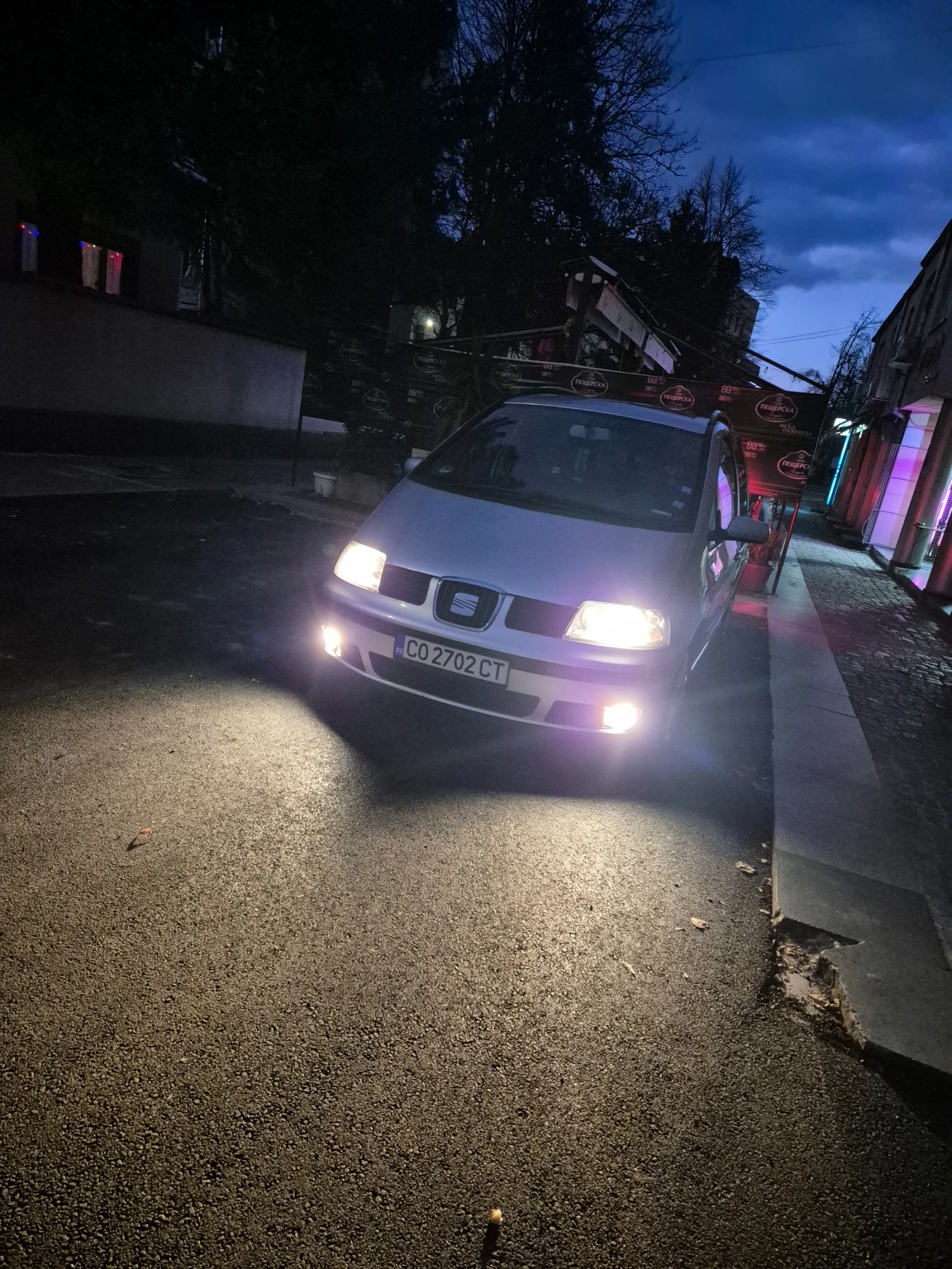 Seat Alhambra 1.8 , снимка 3 - Автомобили и джипове - 55948573
