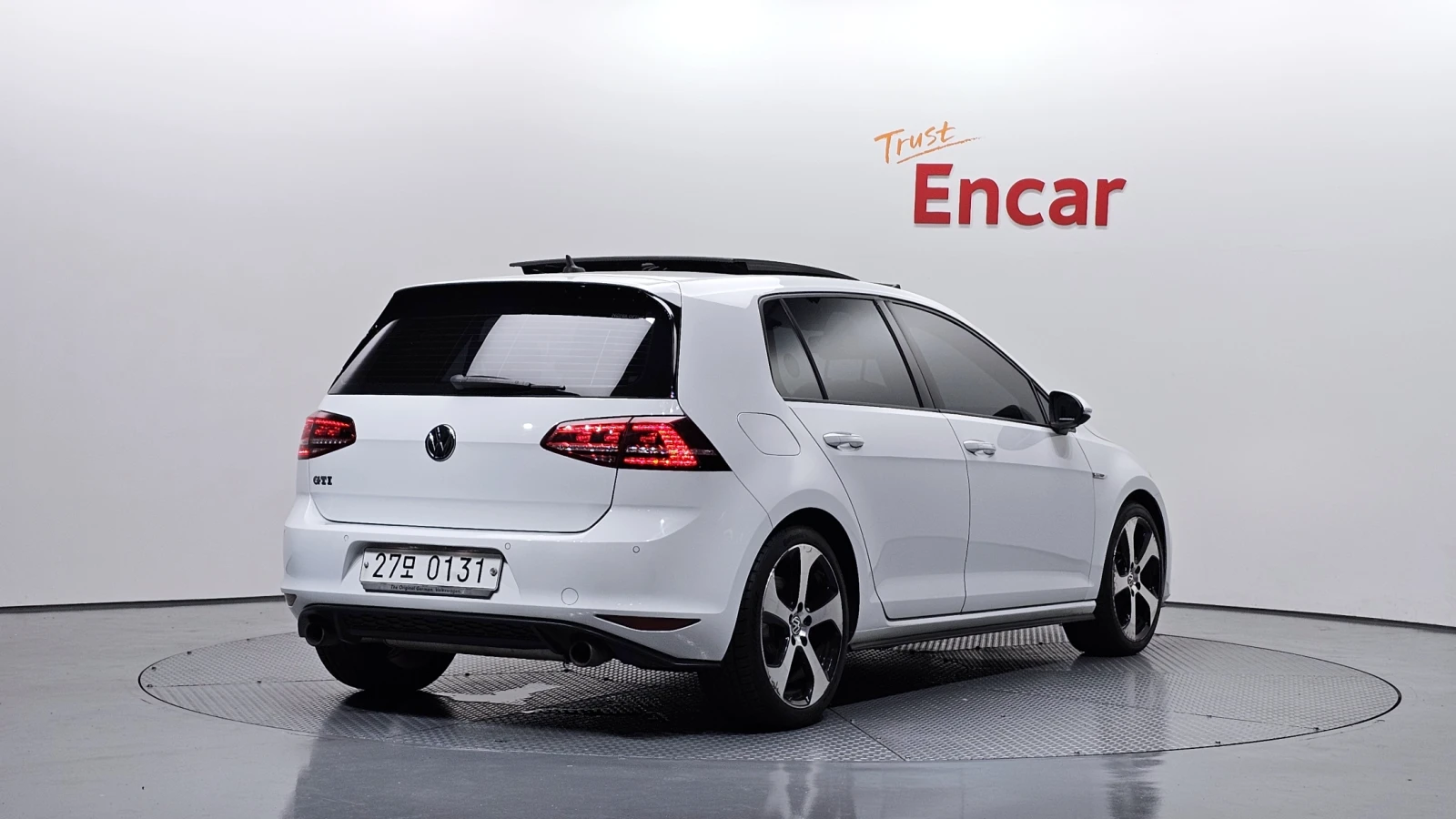 VW Golf 2.0 GTI* ЛЮК* КРАЙНА ЦЕНА, снимка 2 - Автомобили и джипове - 55983924