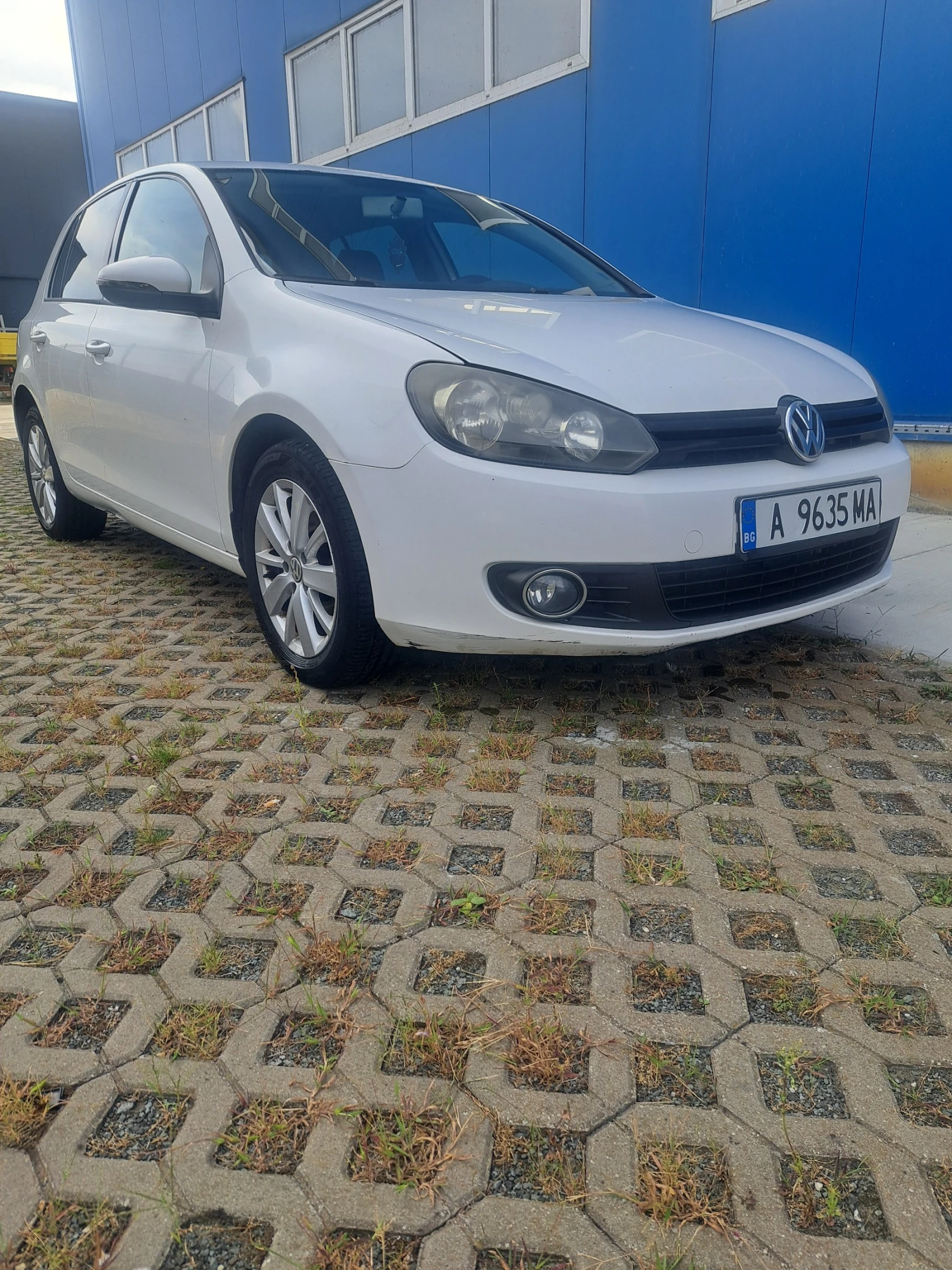 VW Golf 1.6 TDI 105hp / Euro5B, снимка 3 - Автомобили и джипове - 56223588