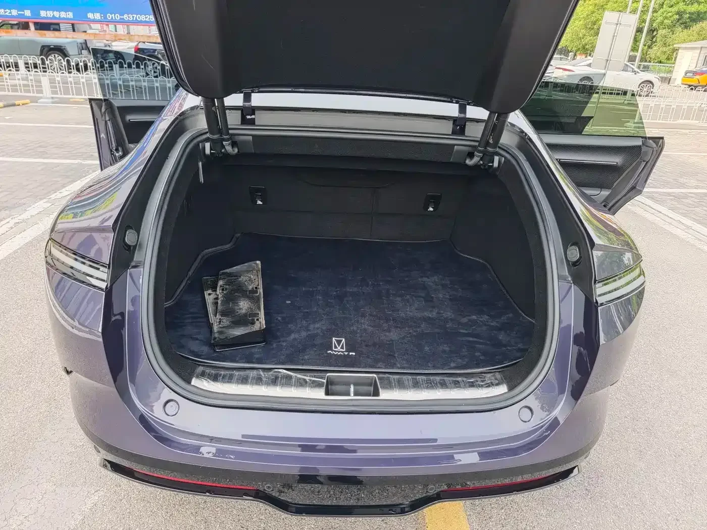 Avatr 12 650 Triple Laser AWD Performance Edition | Mobile.bg � ����������� 17