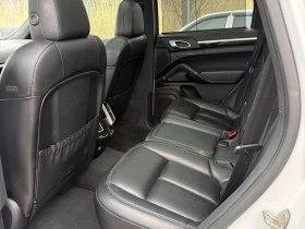 Porsche Cayenne * AWD 4dr * 2 КЛЮЧА* PANO* KEYLESS* ПОДГРЕВ* , снимка 13